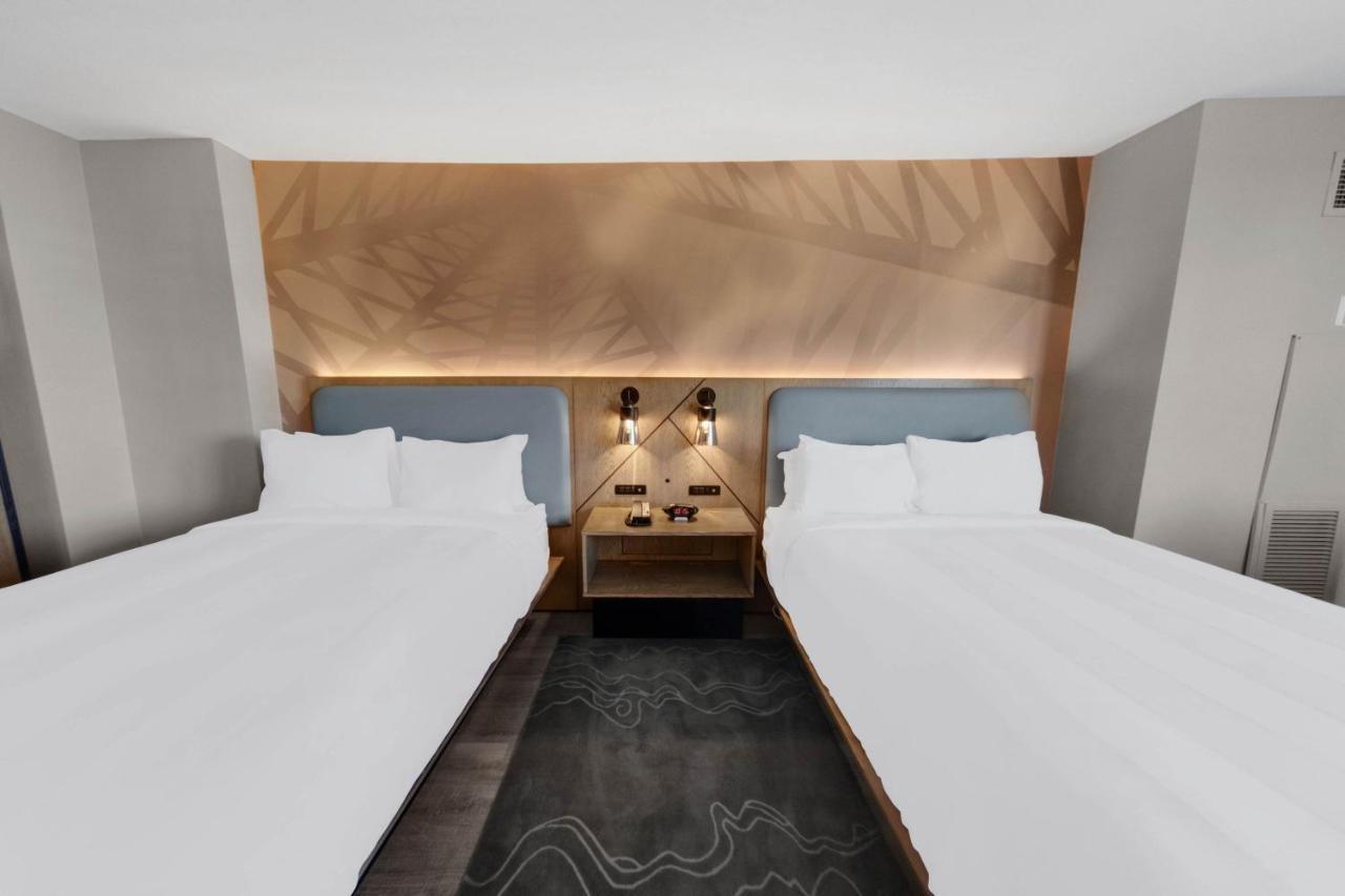 Houston Marriott North Hotell Eksteriør bilde