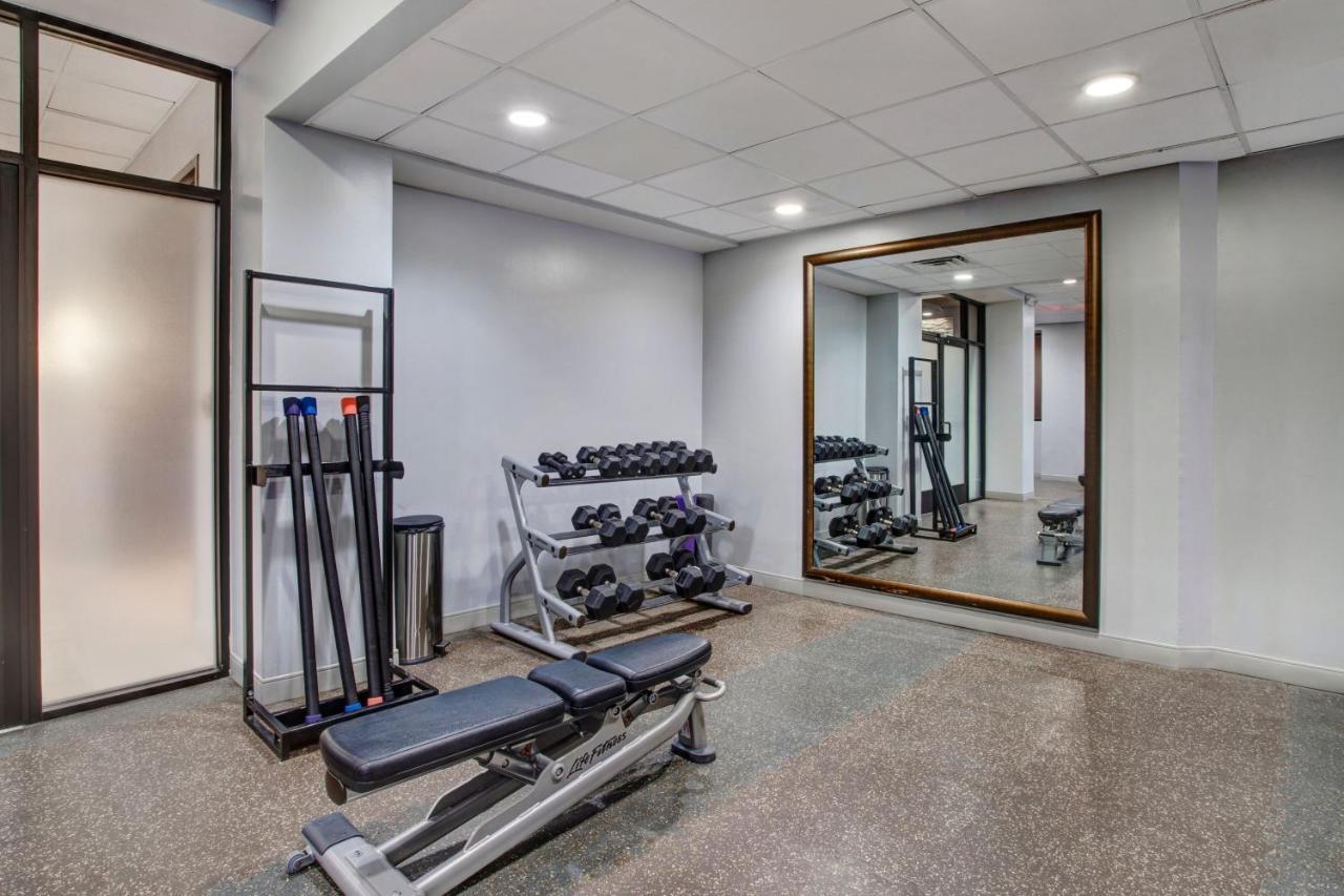 Houston Marriott North Hotell Eksteriør bilde
