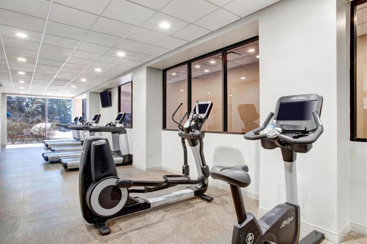 Houston Marriott North Hotell Eksteriør bilde