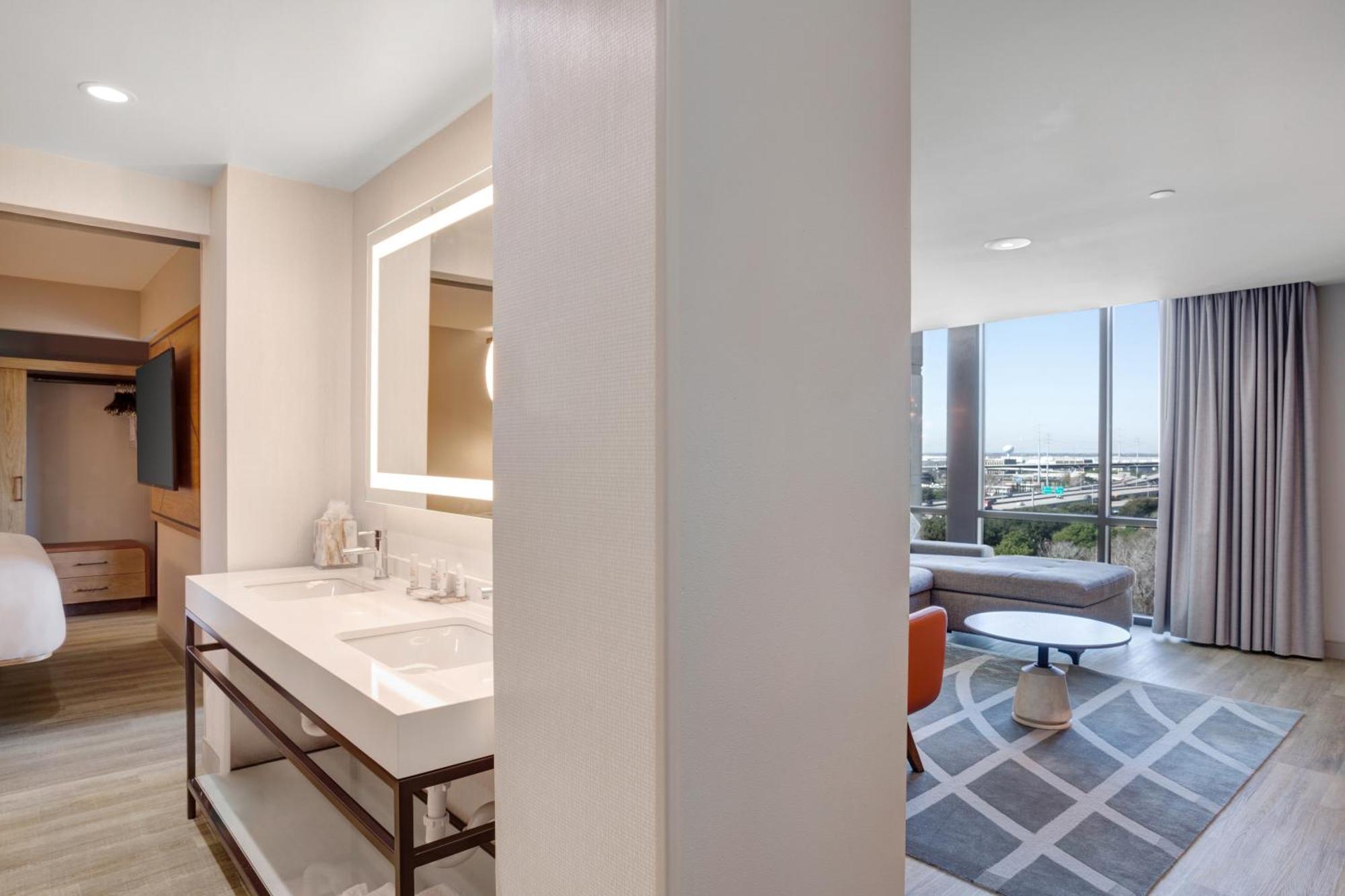 Houston Marriott North Hotell Eksteriør bilde